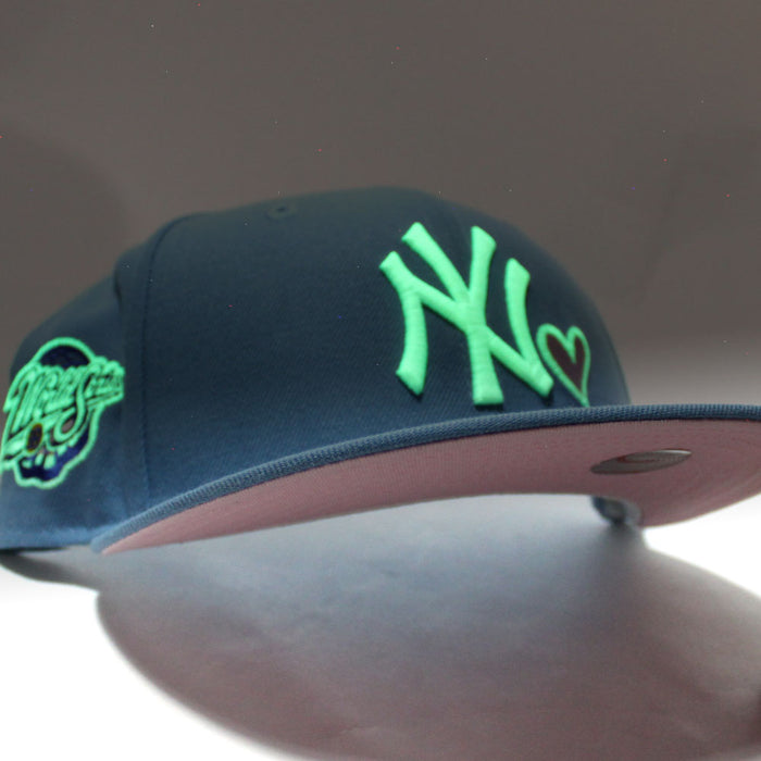 Love New York Yankees 1998 World Series New Era 59Fifty Fitted Hat (Glow in the Dark Sky Blue Pink Under Brim)