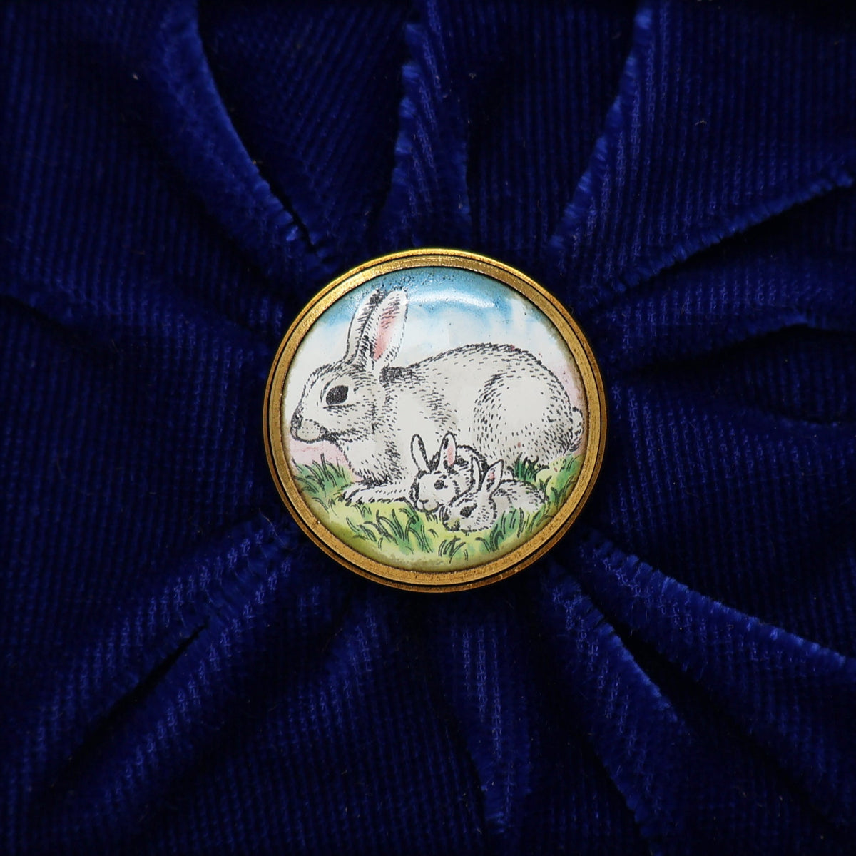 Halcyon Days Rabbit Family Miniature Enamel Box
