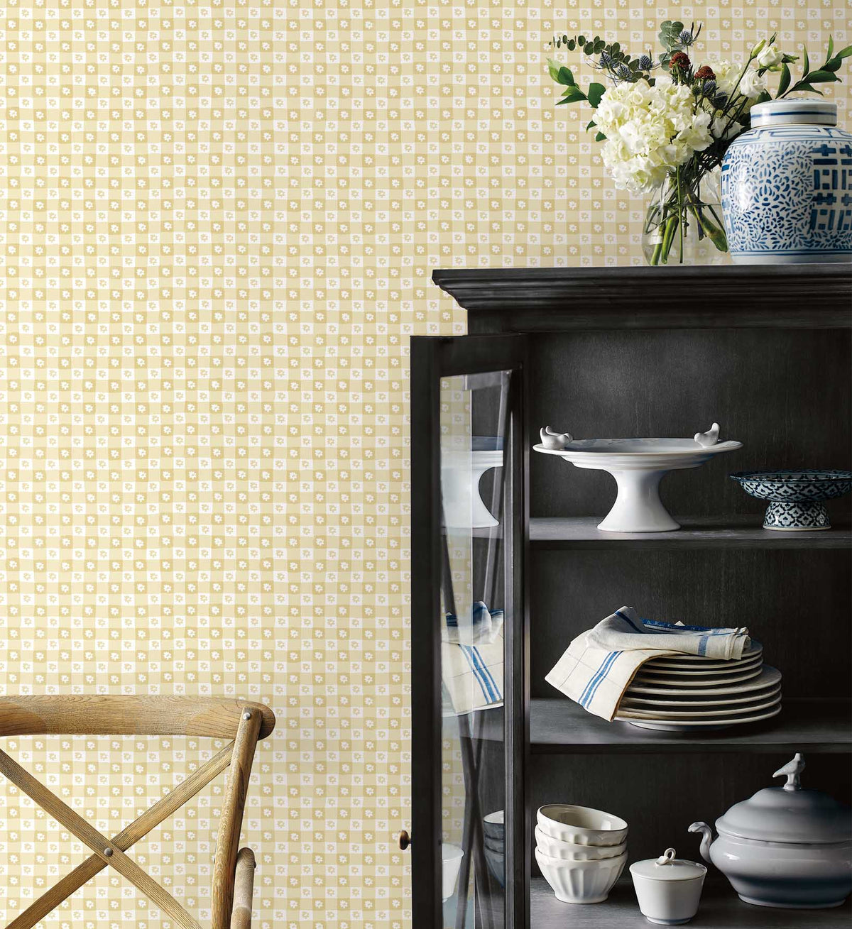 Daisy Gingham Peel & Stick Wallpaper - Gold