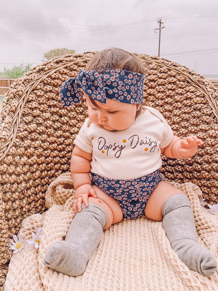 Dainty Daisies on Navy Ribbed Headbands