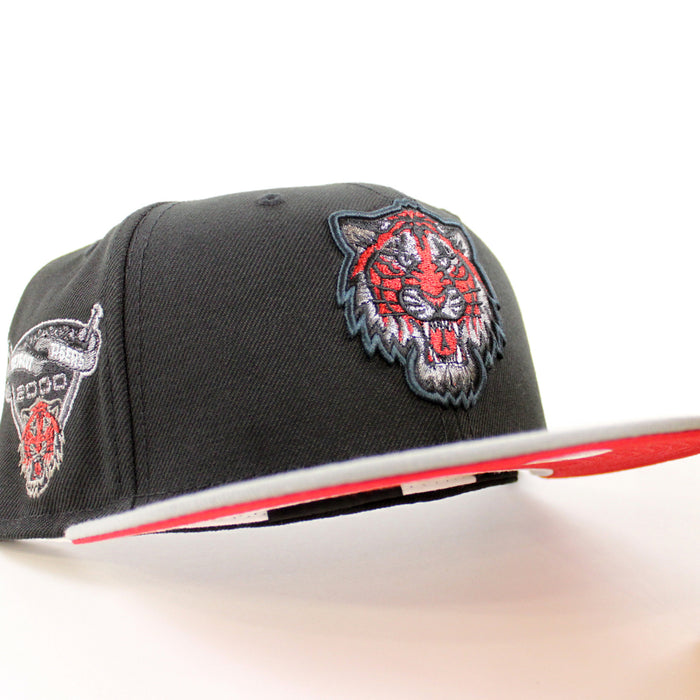 Detroit Tigers 2000 TIGER STADIUM New Era 59Fifty Fitted Hat (Black Misty Scarlet Under Brim)