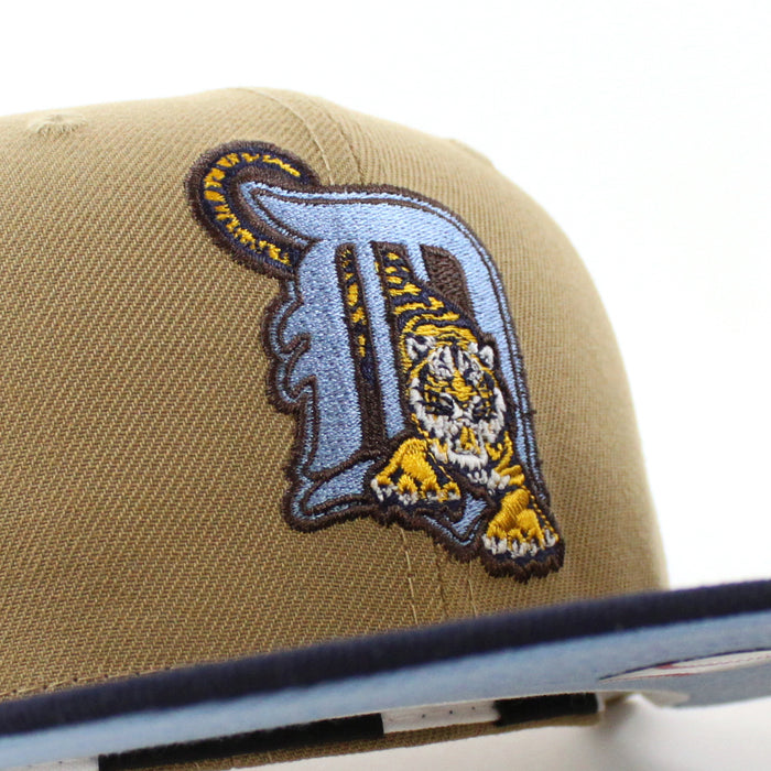 Detroit Tigers Tiger Patch New Era 59Fifty Fitted Hat (GITD Khaki Navy Sky Blue Under Brim)