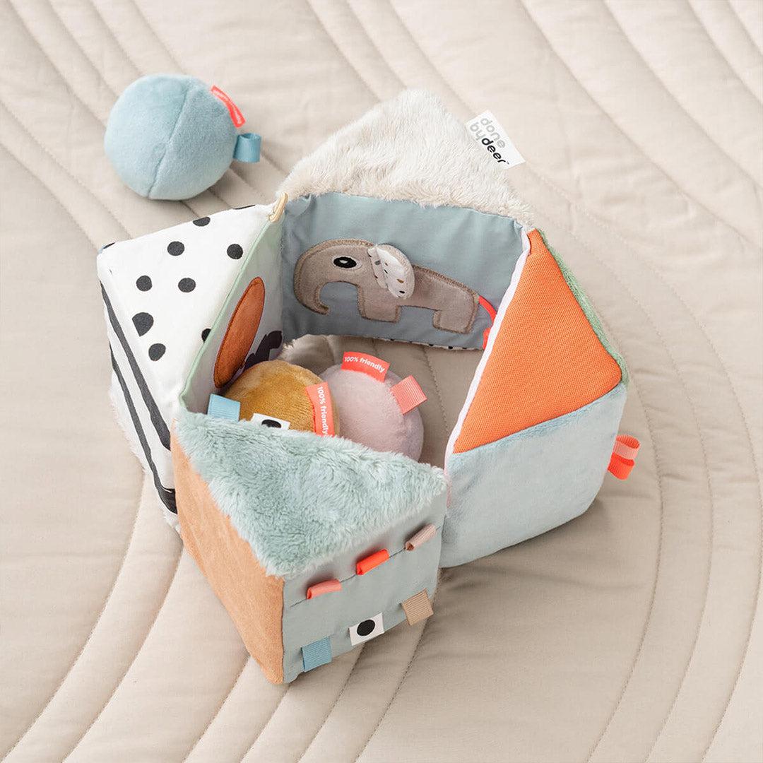 Done by Deer Fold-Out Sensory Cube - Colour mix - Deer Friends