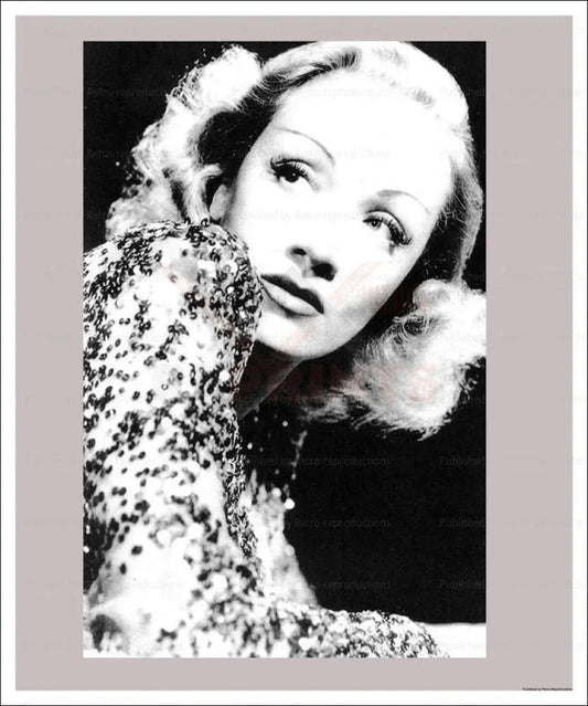 Marlene Dietrich - VINTAGEARTREPRINTS.COM