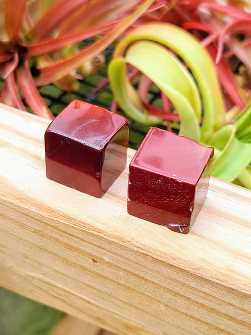 Mookaite Cube