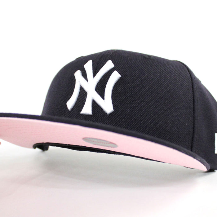 New York Yankees 1999 World Series New Era 59Fifty Fitted Hat (Navy Pink Under Brim)