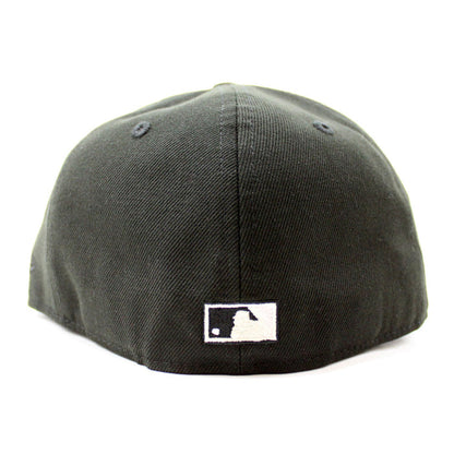 New York Yankees 2000 World Series New Era 59Fifty Fitted Hat (Glow in the Dark Black Pink Under Brim)