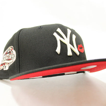 New York Yankees Kiss LIPS 2003 World Series New Era 59Fifty Fitted Hat (GITD Black Red Under Brim)