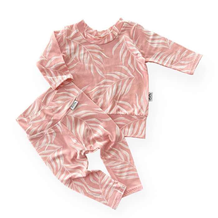 Pink Pampas Leaves Lounge Set